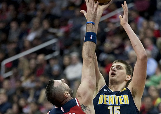 东部窘境 东部窘境